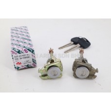 Toyota Vios NCP42 / Wish ZNE10 '03-'06 Door Lock with Key 
